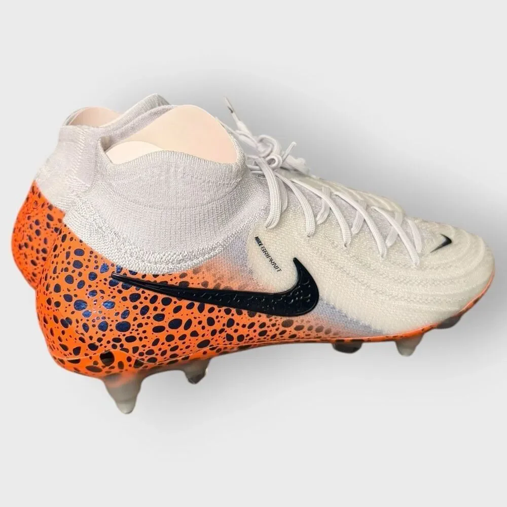 Nike phantom luna